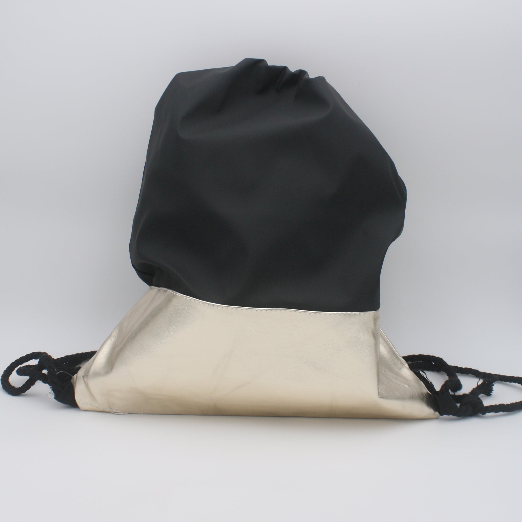 Hipster Bag Beutel schwarz/gold