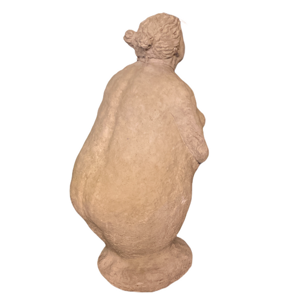 Beton Figur "Dicke Dame I" XL frostsicher